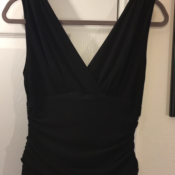 Black event dress - Picture 2 of 7